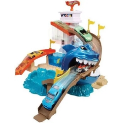 Hot Wheels Sharkport beach playset