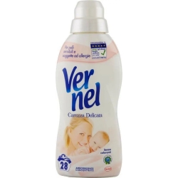 Carezza delicata - concentrated laundry softener 700 ml