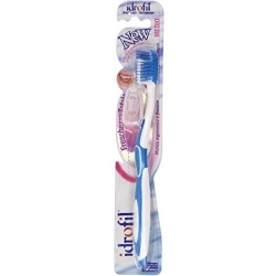 Total freshness - Manual toothbrush with medium bristles