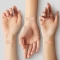 True Skin High Cover - liquid concealer N. 020 warm beige