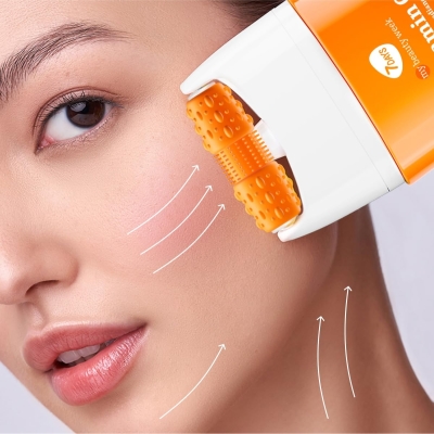Vitamin C Face Lifting Cream with Roller Massager 40 ml