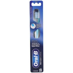Oral-B Pro-Clean Clinical Deep Clean - Medium Toothbrush
