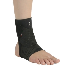 8Light - Ankle Brace with Bandage Size S