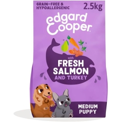 Fresh Salmon and Turkey Medium Puppy - Complete food for puppies 2.5 kg